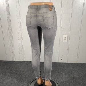 Zara Basic Women's Light Gray DenimJeans Sz 8